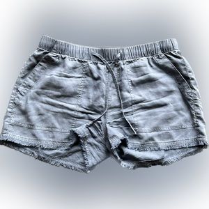 Cloth and Stone robins egg, blue drawstring cargo shorts